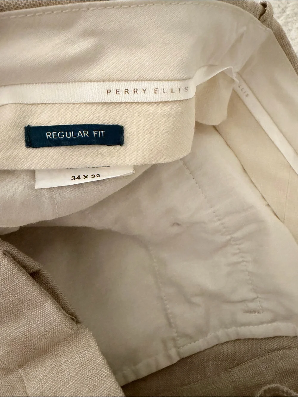 Men’s linen pants.